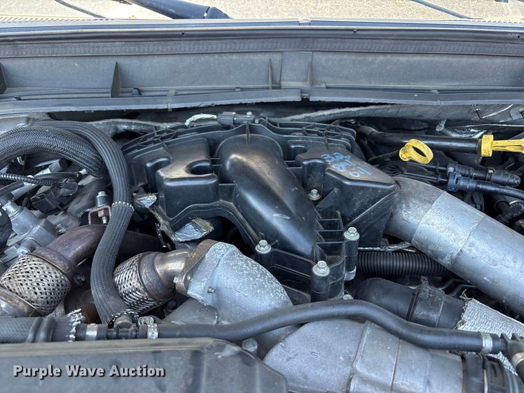 image for item ET0538 2015 Ford F-550 Crew Cab utility / service truck