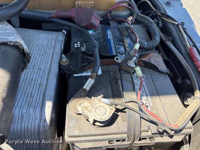 image for item ET0538 2015 Ford F-550 Crew Cab utility / service truck