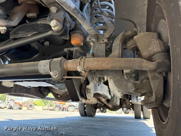 image for item ET0538 2015 Ford F-550 Crew Cab utility / service truck