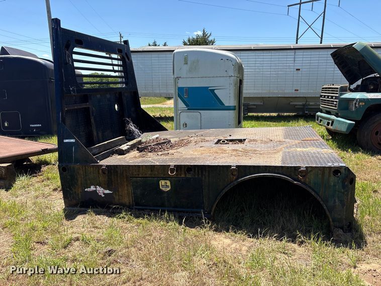 image for item ET2061 Flatbed