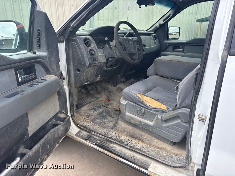 image for item ET2257 2012 Ford F-150 Ext. Cab pickup truck