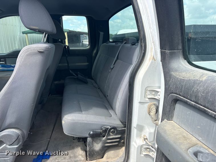 image for item ET2257 2012 Ford F-150 Ext. Cab pickup truck