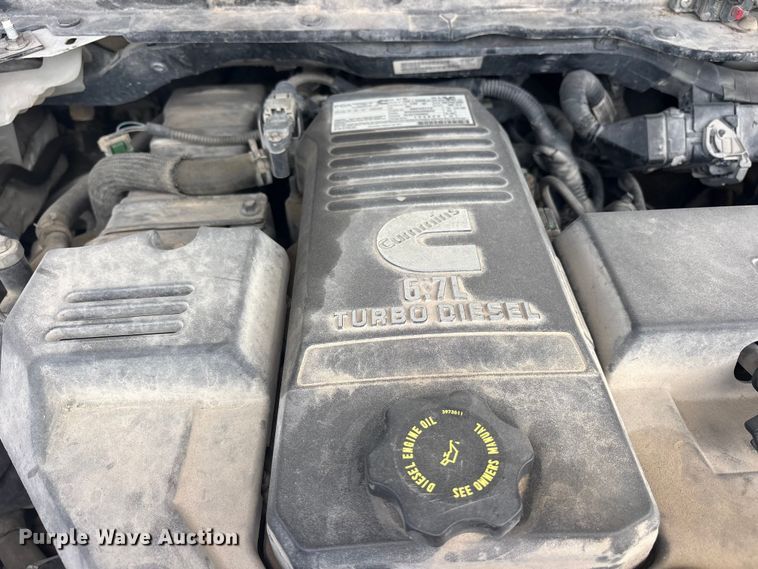 image for item ET2258 2019 RAM 5500 truck cab and chassis