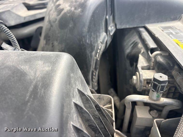 image for item ET2258 2019 RAM 5500 truck cab and chassis