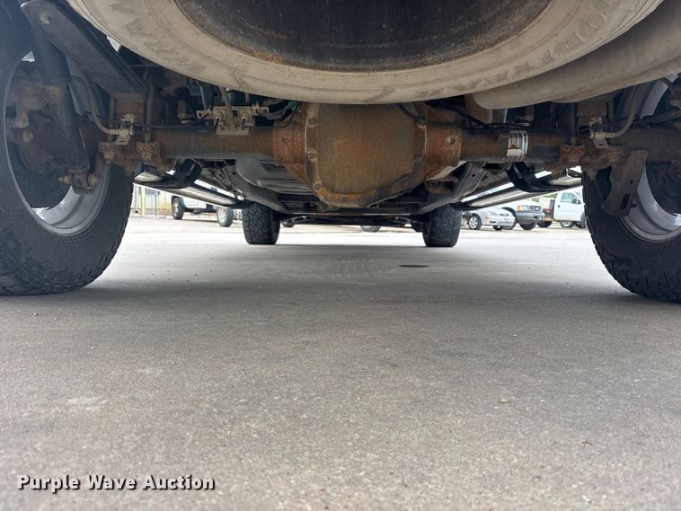 image for item ET2259 2015 Ford F150 Crew Cab pickup truck
