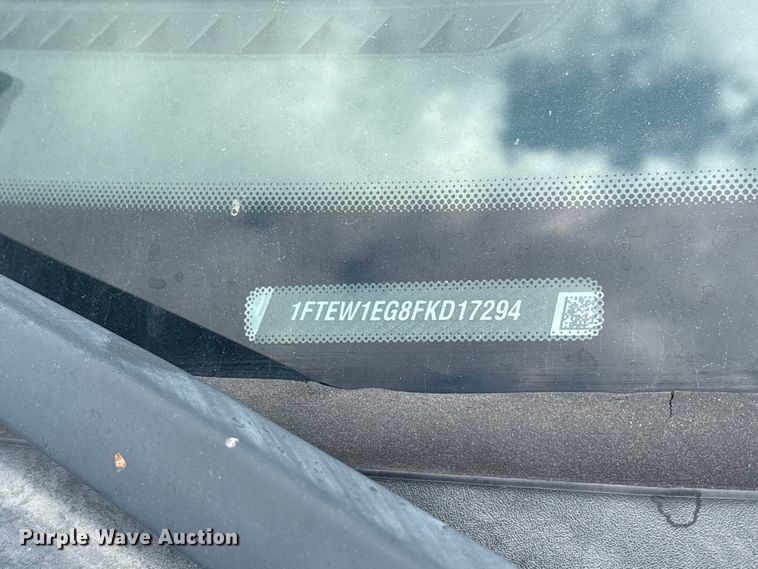 image for item ET2259 2015 Ford F150 Crew Cab pickup truck