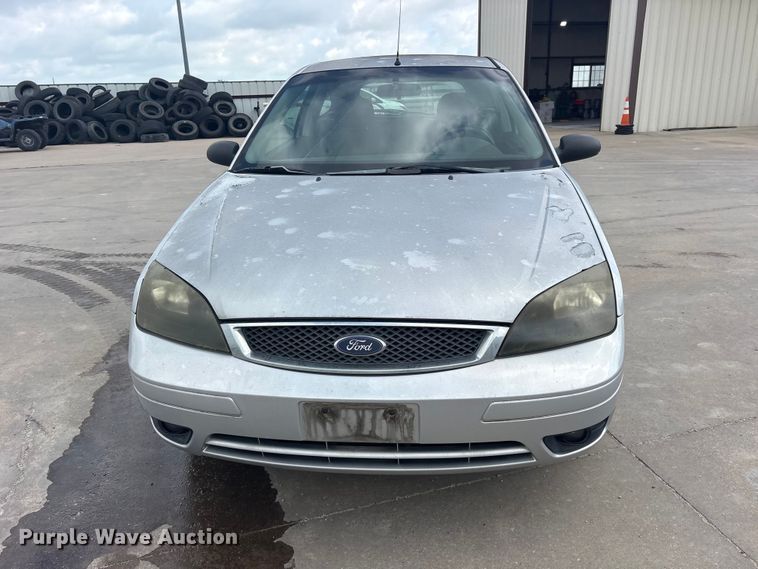 image for item ET2260 2007 Ford Focus 