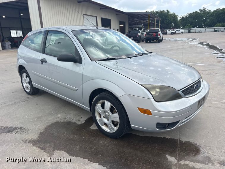 image for item ET2260 2007 Ford Focus 