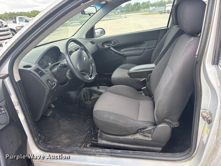 image for item ET2260 2007 Ford Focus 