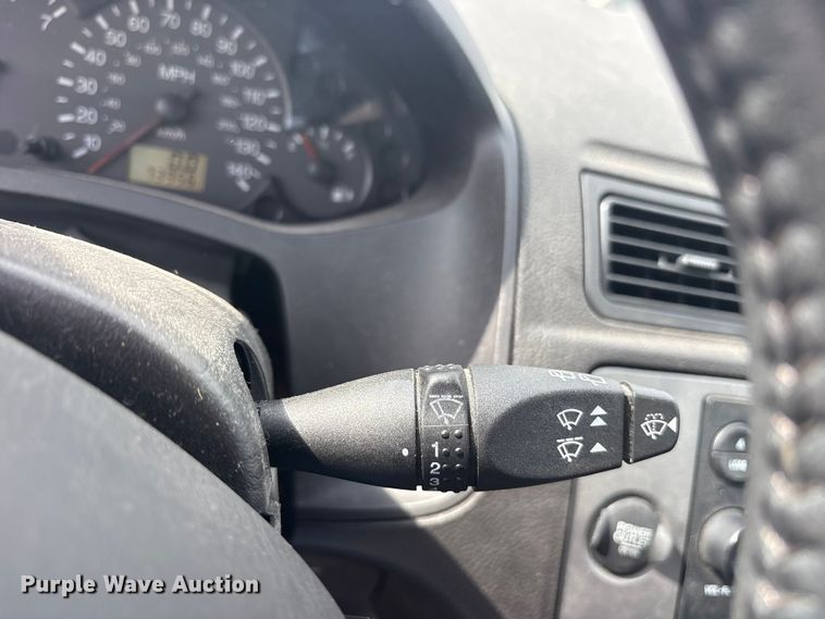 image for item ET2260 2007 Ford Focus 
