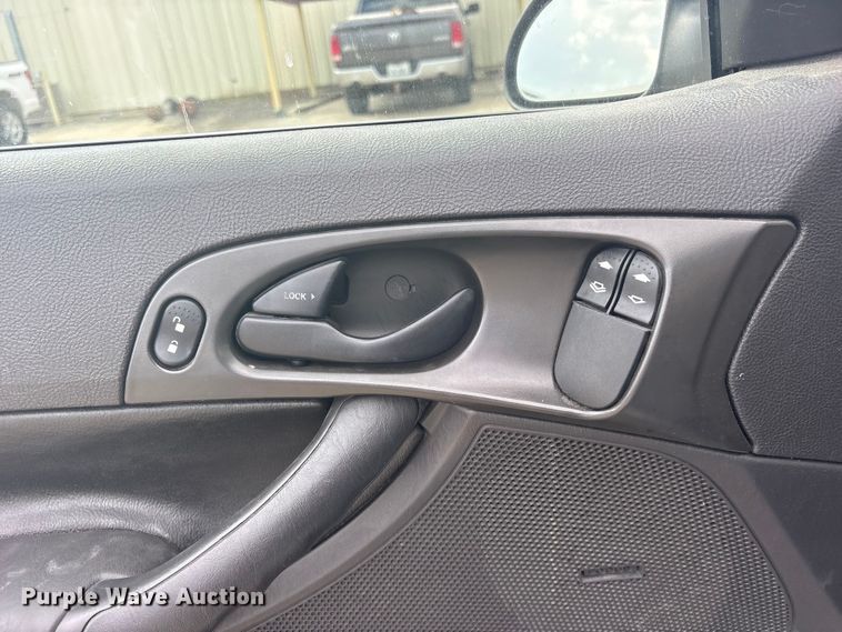 image for item ET2260 2007 Ford Focus 