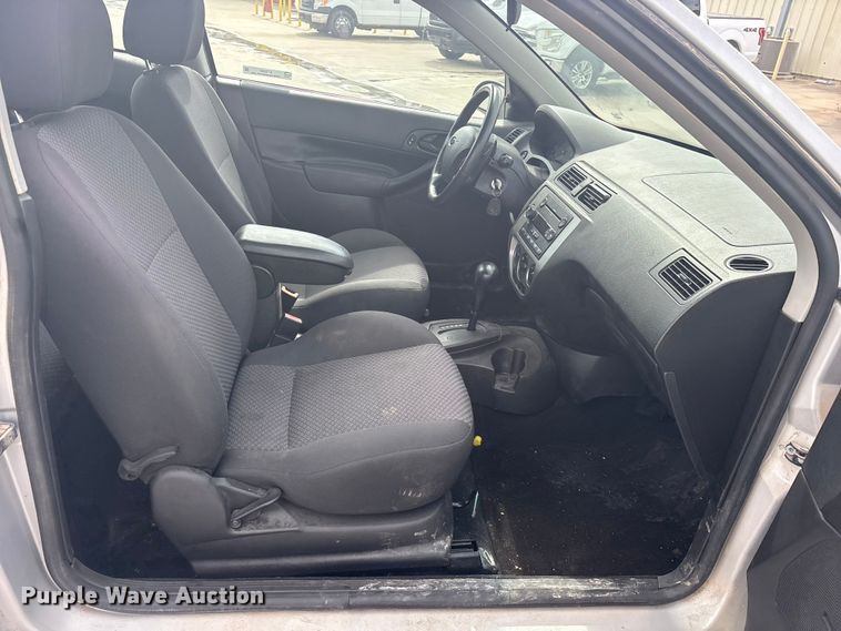 image for item ET2260 2007 Ford Focus 