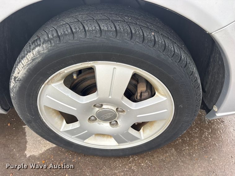 image for item ET2260 2007 Ford Focus 