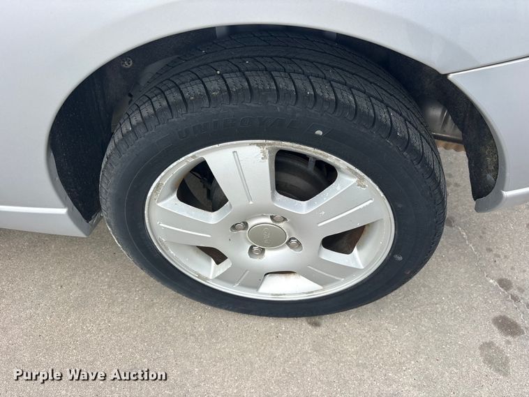 image for item ET2260 2007 Ford Focus 