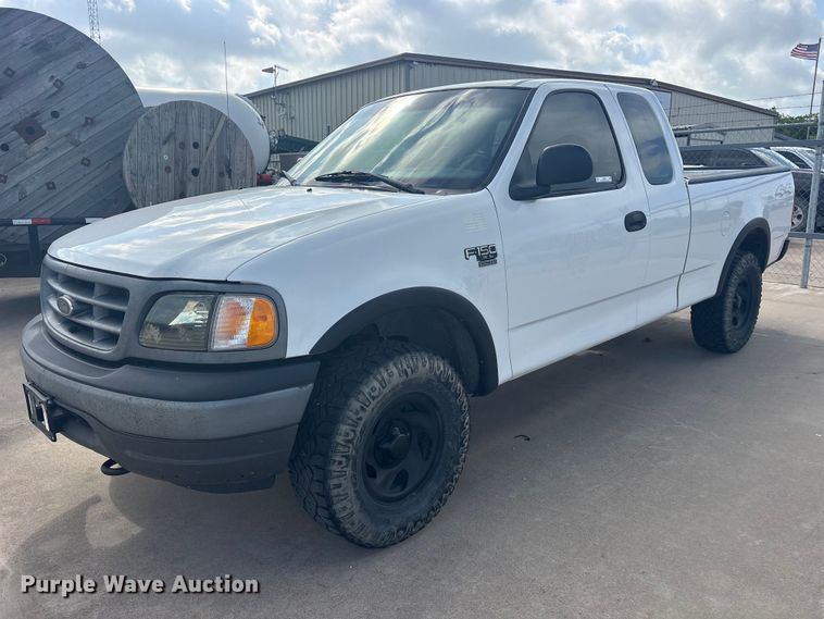 image for item ET2262 2002 Ford F150 Ext. Cab pickup truck