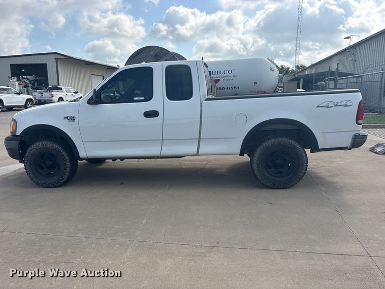 image for item ET2262 2002 Ford F150 Ext. Cab pickup truck