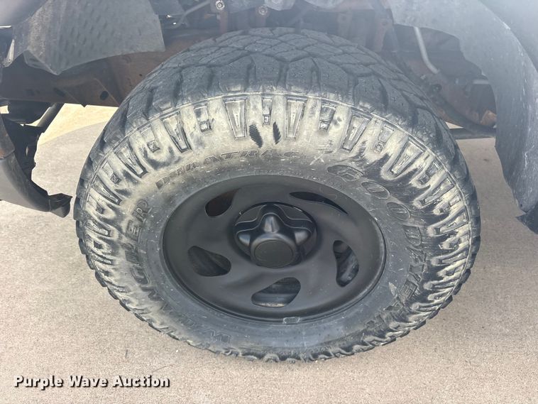image for item ET2262 2002 Ford F150 Ext. Cab pickup truck