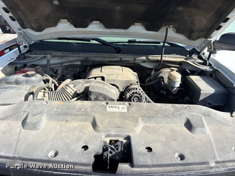 image for item ET2264 2013 Chevrolet Silverado 1500 Crew Cab pickup truck