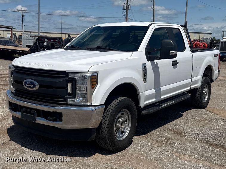 2019 Ford F250 Super Duty Ext. Cab pickup truck