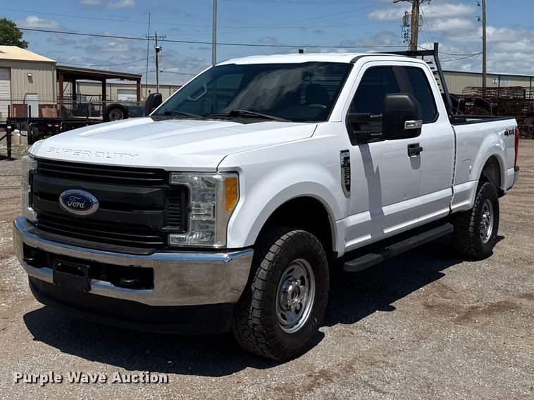2017 Ford F250 Super Duty Ext. Cab pickup truck