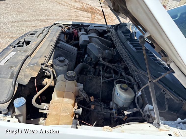 image for item ET6373 2017 Ford F250 Super Duty Ext. Cab pickup truck