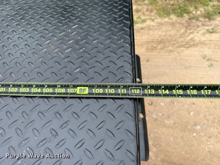 image for item ET6375 2005 Ford F450 Super Duty flatbed truck