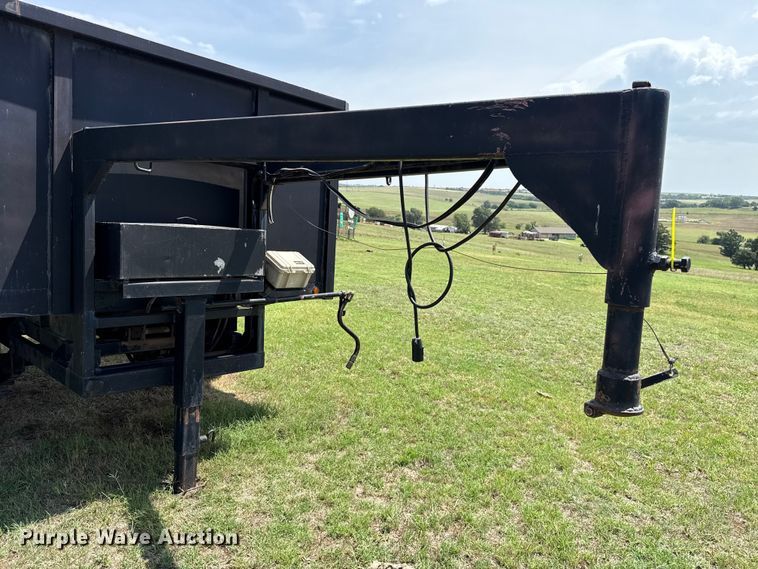 image for item ET6395 Shop Built dump trailer