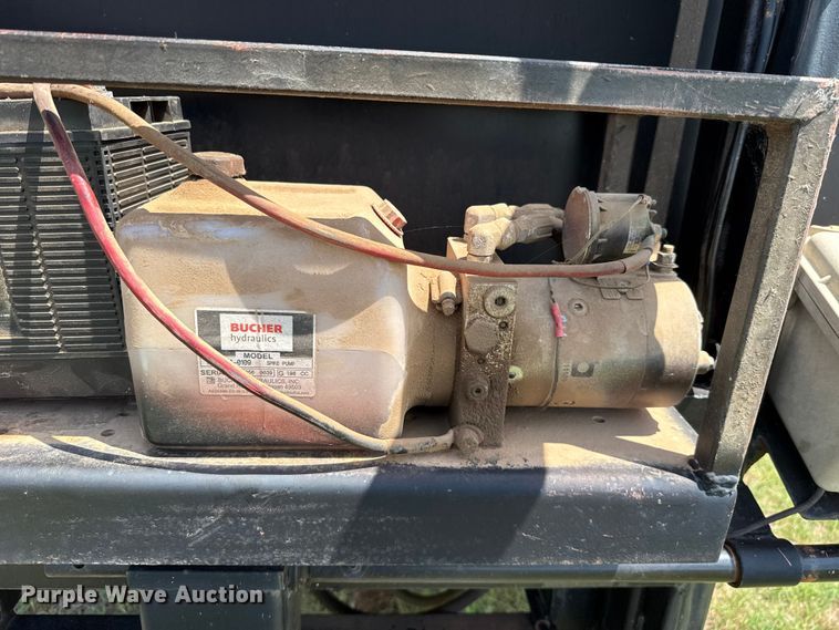 image for item ET6395 Shop Built dump trailer