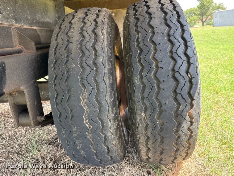 image for item ET6395 Shop Built dump trailer
