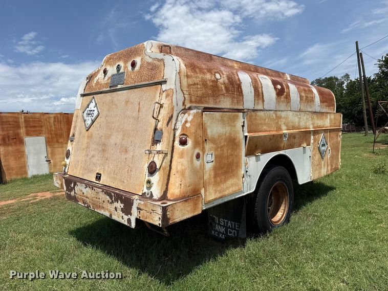 image for item ET6396 Shop Built fuel trailer
