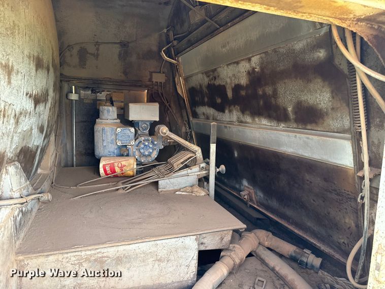 image for item ET6396 Shop Built fuel trailer