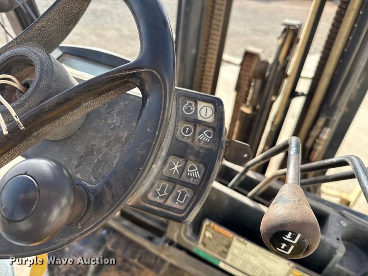 image for item ET6403 Yale GDP060VXEXSE091 forklift