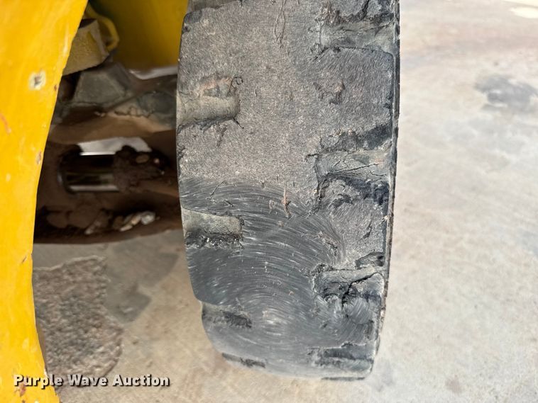 image for item ET6403 Yale GDP060VXEXSE091 forklift