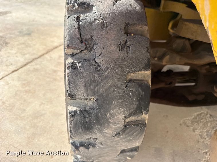 image for item ET6403 Yale GDP060VXEXSE091 forklift