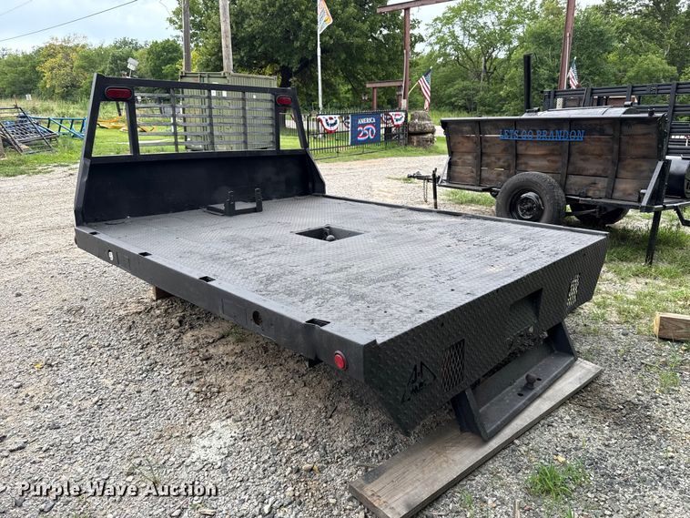 image for item ET6412 J&I Mfg. flatbed