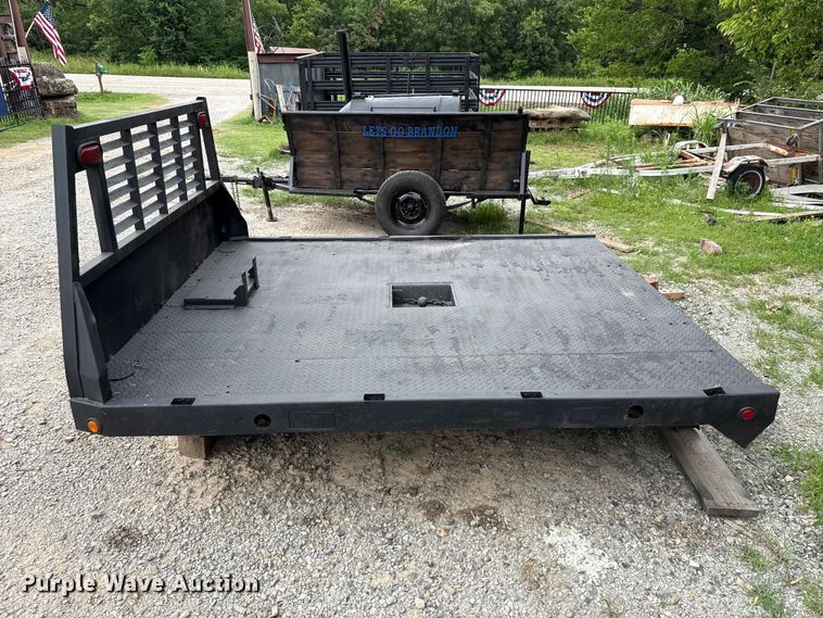 image for item ET6412 J&I Mfg. flatbed