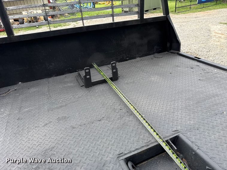 image for item ET6412 J&I Mfg. flatbed