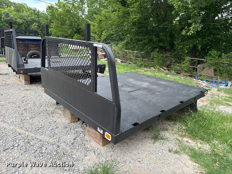 image for item ET6413 Knapheide flatbed
