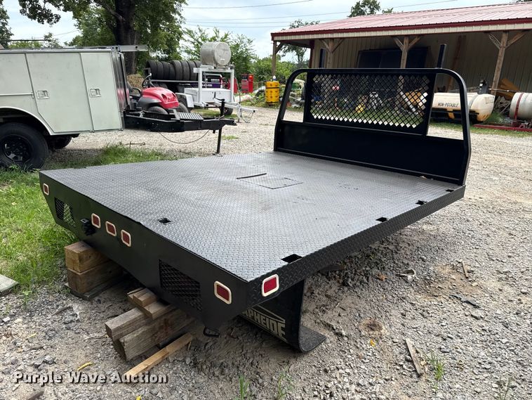 image for item ET6413 Knapheide flatbed