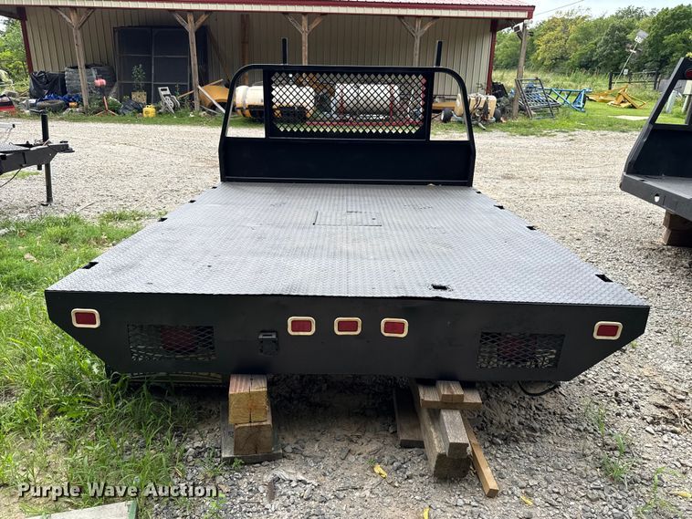 image for item ET6413 Knapheide flatbed