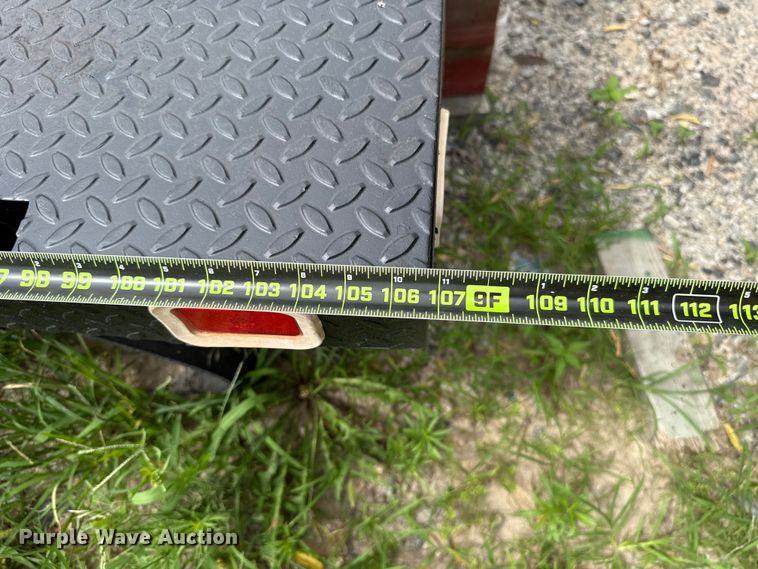 image for item ET6413 Knapheide flatbed
