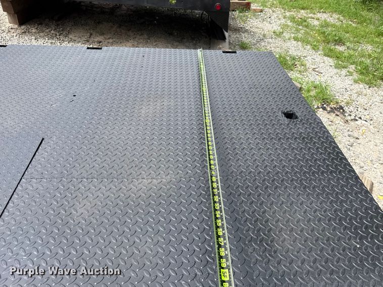 image for item ET6413 Knapheide flatbed