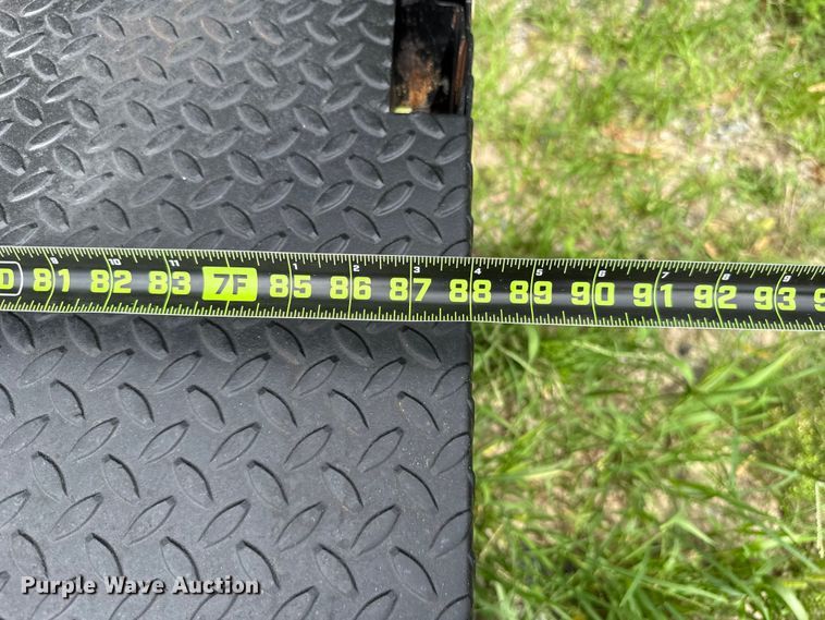 image for item ET6413 Knapheide flatbed