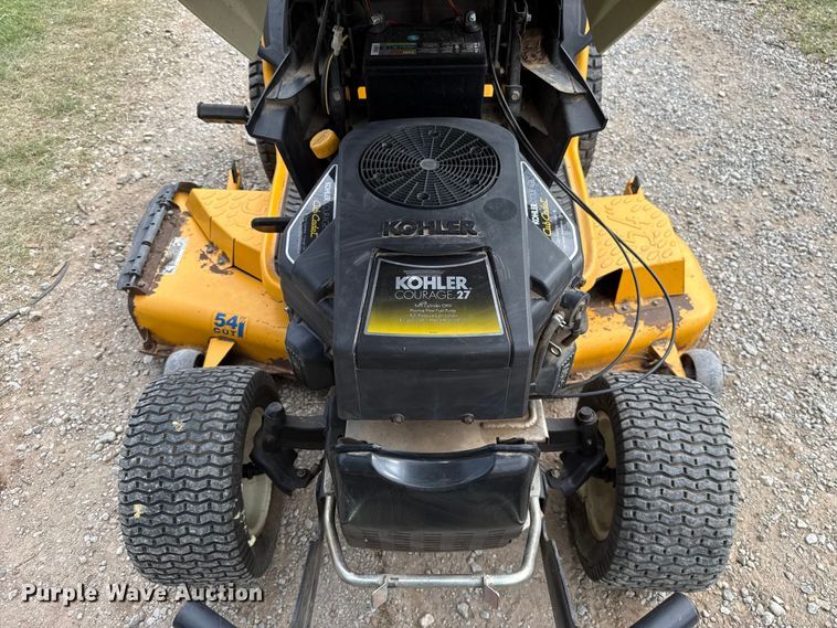 image for item ET6419 2006 Cub Cadet GT1554 lawn mower