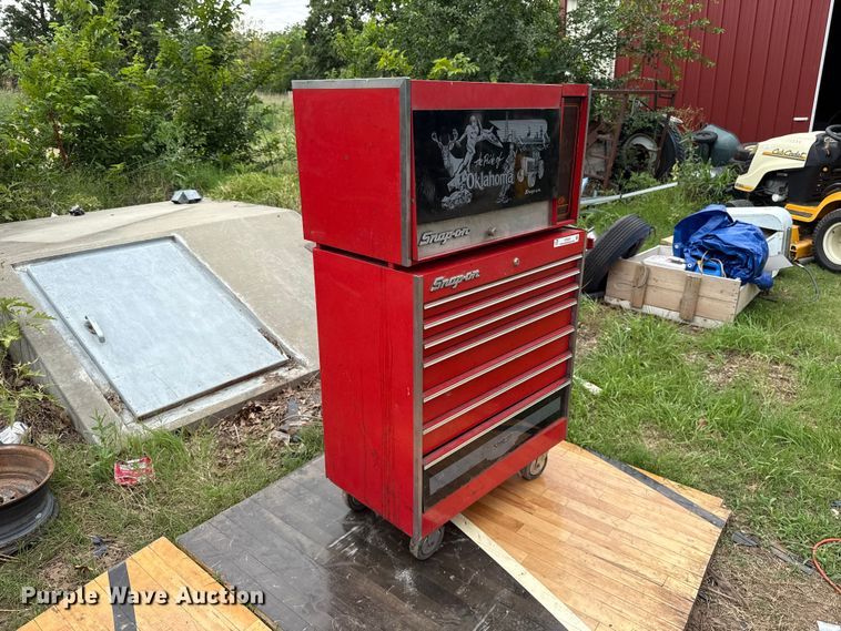 image for item ET6421 Snap-On toolbox