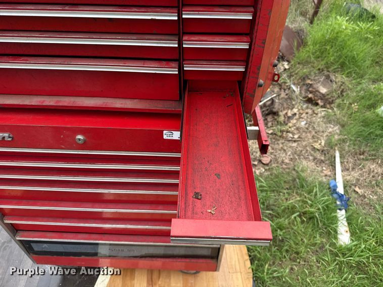 image for item ET6421 Snap-On toolbox