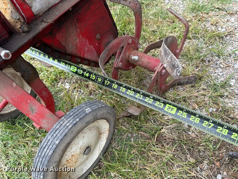 image for item ET6423 Lawn and garden equipment