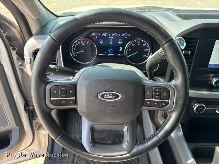 image for item ET6425 2022 Ford F150 Crew Cab pickup truck