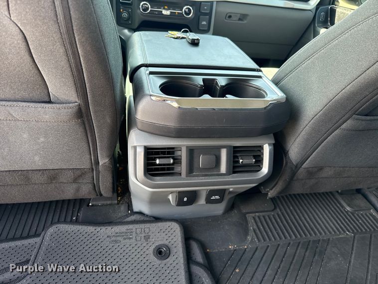 image for item ET6425 2022 Ford F150 Crew Cab pickup truck