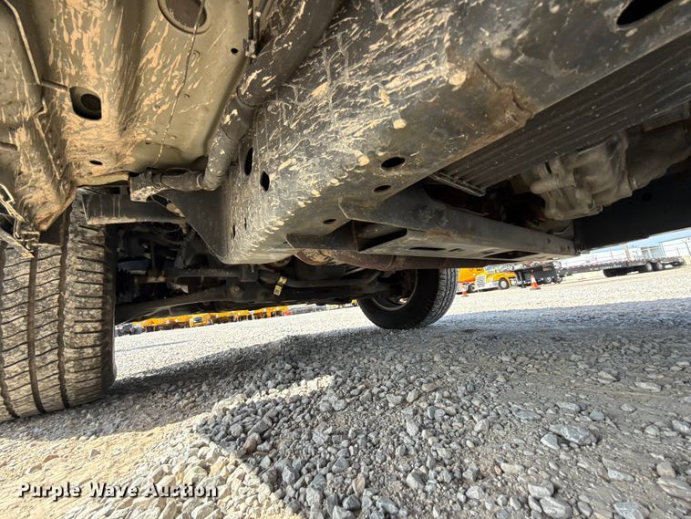 image for item ET6425 2022 Ford F150 Crew Cab pickup truck